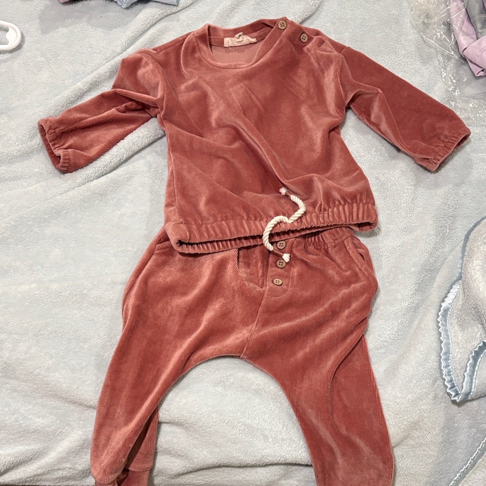 Jessica Simpson Set in Rose